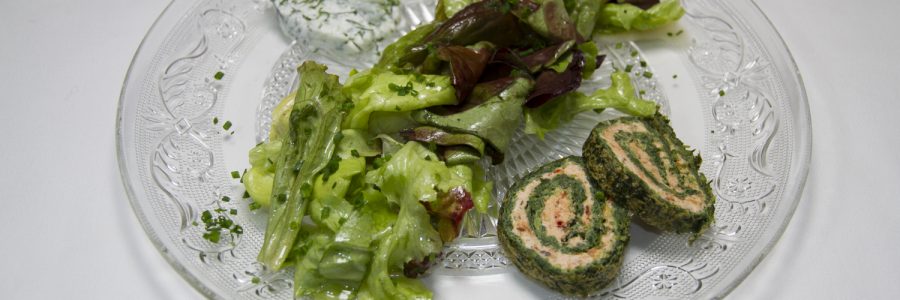 Ziegenfrischkäseterrine mit Salat
